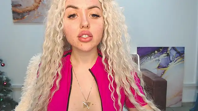 MissisCaty online show from February 2025 09:38:02 AM