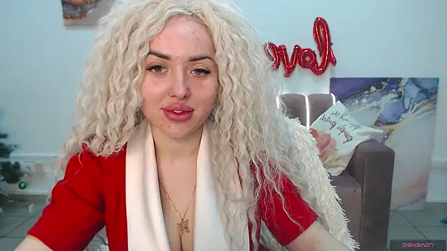 MissisCaty online show from February 2025 07:42:01 PM