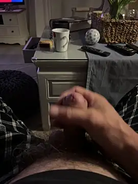 Avignon1963 online show from April 2026 04:40:01 AM