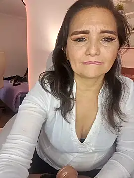 Alexaamoon  online show from February 2025 06:46:01 PM