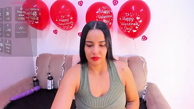 Snapshot of Violetta_0 chatting on February 2025 01:38:02 PM Violetta 0 online show from February 2025 01:38:02 PM