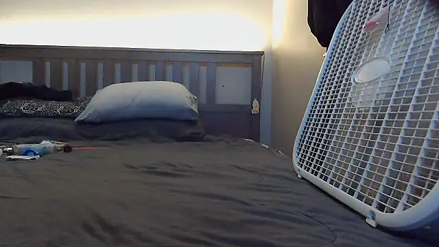 babypopinallnigh35 online show from September 2025 10:42:02 PM