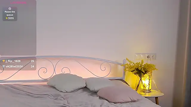 Maytaai online show from February 2025 12:14:01 AM