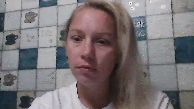 Snapshot of Anna_wey chatting on September 2025 06:41:02 PM Anna wey online show from September 2025 06:41:02 PM