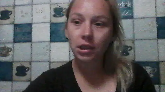 Snapshot of Anna_wey chatting on September 2025 06:41:02 PM Anna wey online show from September 2025 06:41:02 PM