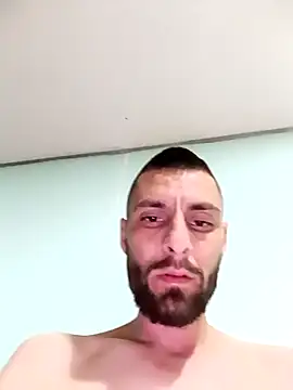 Dracoandr online show from October 2025 11:07:01 PM