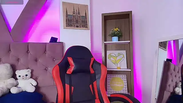 PepperTwink online show from March 2026 04:01:01 PM