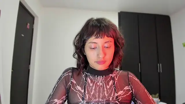 ggor4w33 online show from October 2025 12:37:02 PM