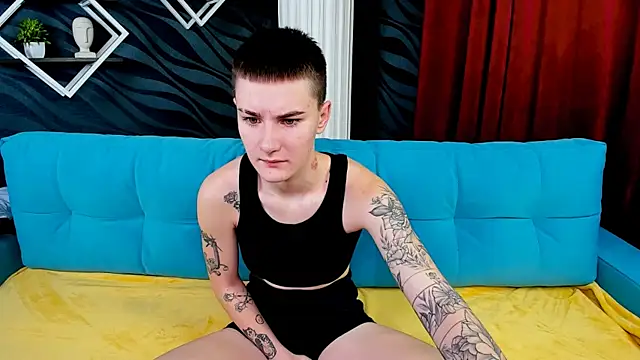 LindaBryantt online show from February 2025 03:15:02 AM