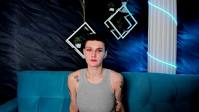 LindaBryantt online show from March 2025 03:13:02 AM