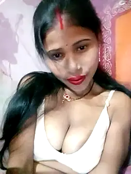 Miss triha online show from March 2025 03:04:02 PM