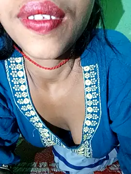 Miss triha online show from November 2025 09:59:01 PM