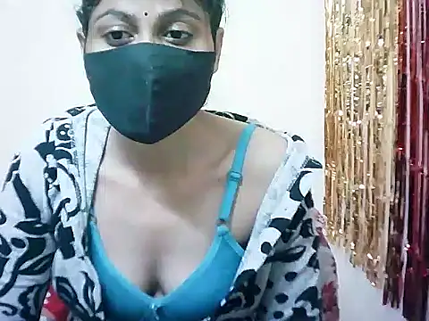 Snapshot of Rubi-Ji chatting on February 2025 10:09:01 PM Rubi-Ji online show from February 2025 10:09:01 PM