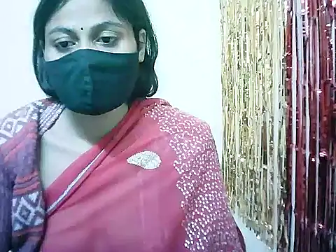 Snapshot of Rubi-Ji chatting on February 2025 11:13:02 PM Rubi-Ji online show from February 2025 11:13:02 PM