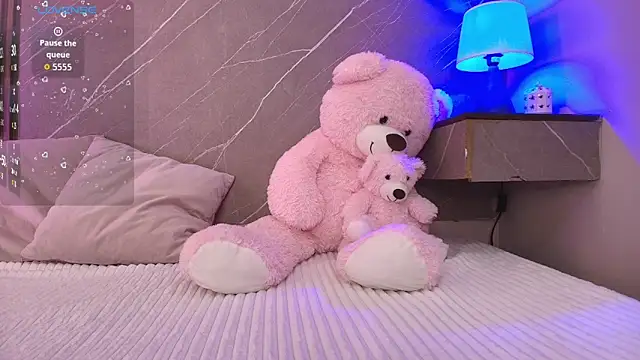 ariana jhonson1 online show from February 2026 12:20:01 PM