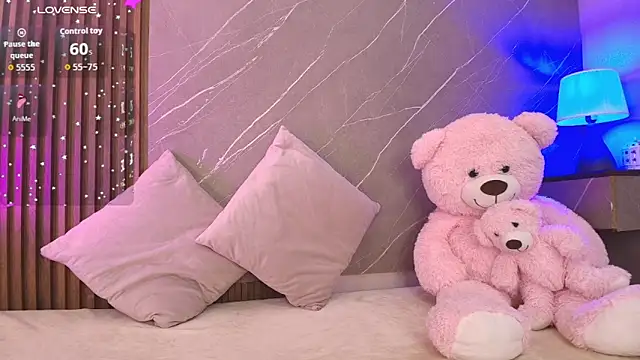 ariana jhonson1 online show from February 2026 12:05:02 PM