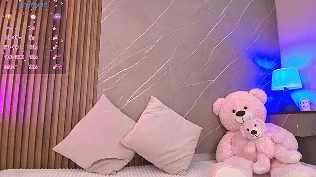 ariana jhonson1 online show from February 2026 12:26:01 PM