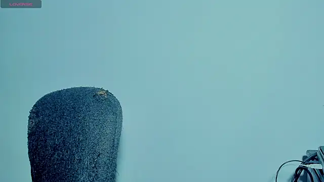 Eli clark  online show from September 2025 09:14:02 PM