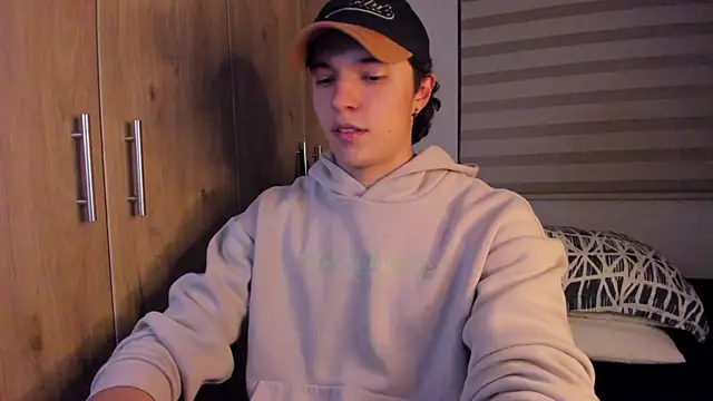 Mastrangelo xxx online show from October 2025 03:10:01 AM