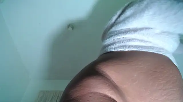 Pamela Rut  online show from October 2025 07:44:02 PM