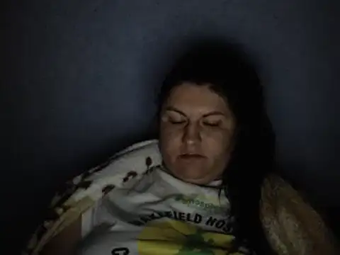 KiraSwee online show from September 2025 10:04:01 PM