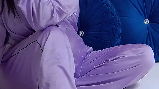 Snapshot of AlessiaExquisit chatting on October 2025 01:58:01 AM AlessiaExquisit online show from October 2025 01:58:01 AM