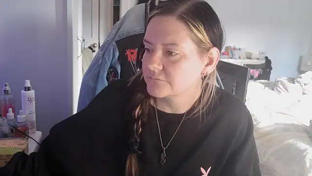 Snapshot of AureliaXOX chatting on September 2025 02:44:02 PM AureliaXOX online show from September 2025 02:44:02 PM