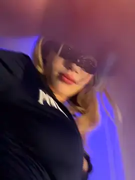 angeleyezlolita online show from February 2025 05:01:02 PM