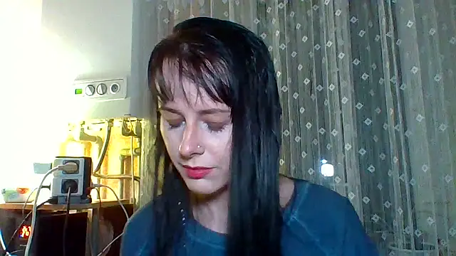 LuminousLady online show from March 2025 06:48:02 PM