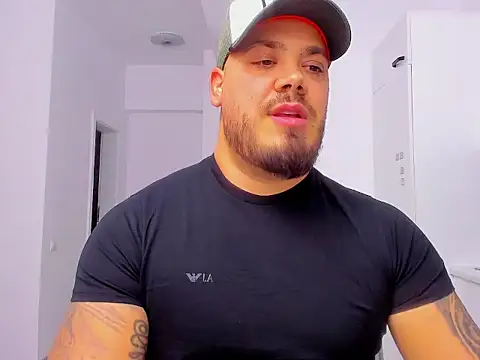 ZackMasterss online show from October 2025 10:48:02 PM