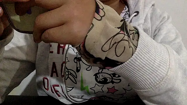 sharonlopez9611 online show from September 2025 03:06:02 AM