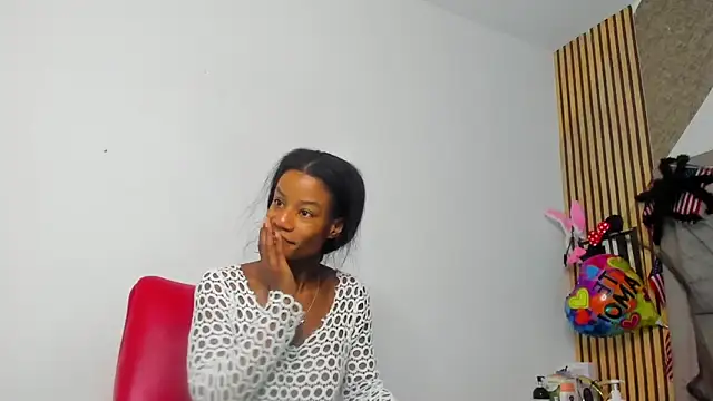 Snapshot of dafnnelewis chatting on October 2025 12:02:02 PM dafnnelewis online show from October 2025 12:02:02 PM