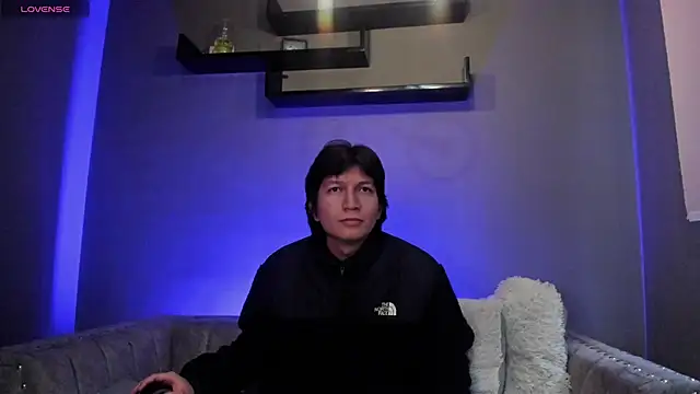 Snapshot of Golden-Boyy chatting on February 2025 11:57:02 AM Golden-Boyy online show from February 2025 11:57:02 AM