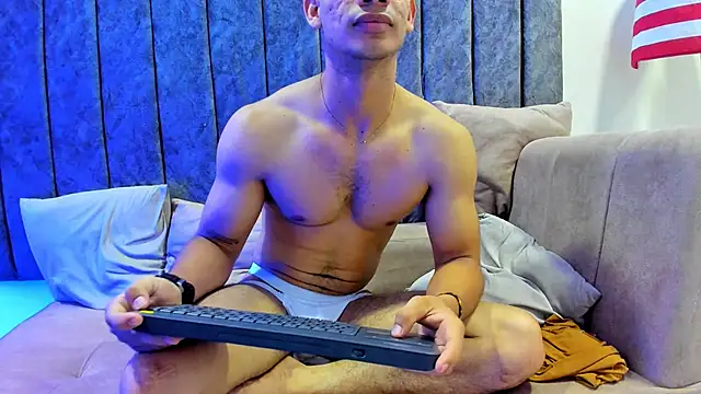 Snapshot of ANDRES_STUD chatting on March 2025 07:14:02 PM ANDRES STUD online show from March 2025 07:14:02 PM