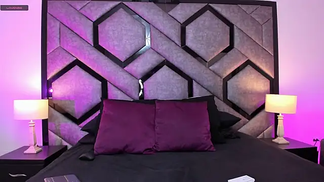 Manu bauer online show from February 2026 02:46:02 PM