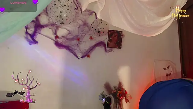 Snapshot of alaia_sweetxxx chatting on November 2025 12:01:02 AM alaia sweetxxx online show from November 2025 12:01:02 AM