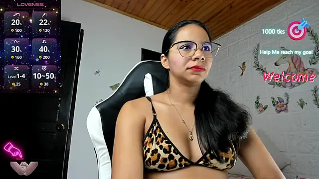 alisson hoffman05 online show from November 2025 12:08:02 PM