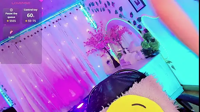 Irina milkmaid online show from February 2026 07:23:01 PM