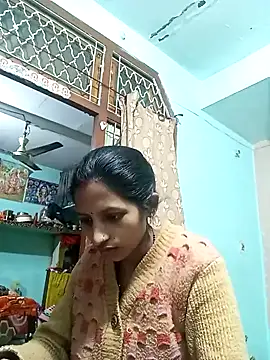 hotqueenrathor online show from February 2025 05:20:01 AM