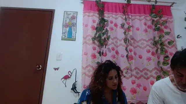 jeans and emma online show from March 2025 01:34:02 AM