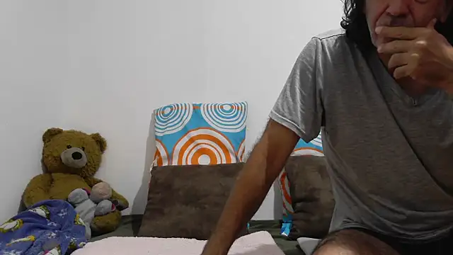 jeans and emma online show from February 2026 12:50:02 AM