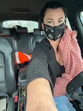 Loveblackzilla online show from December 2025 03:17:01 PM