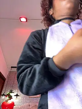 tylla  online show from March 2025 10:47:01 AM