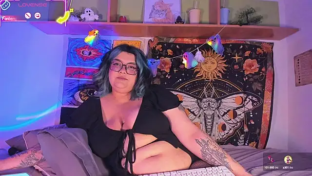 Banana squirt online show from October 2025 08:42:01 PM