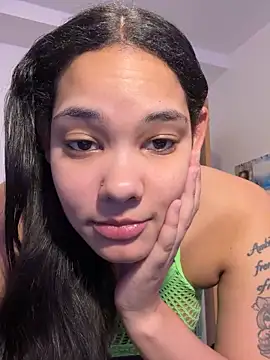 tastylolaaa online show from October 2025 10:03:02 AM