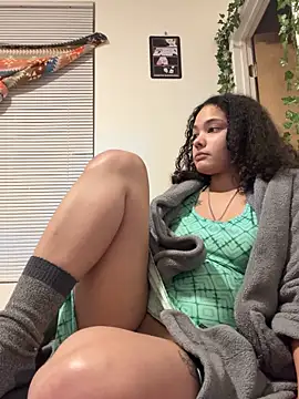 tastylolaaa online show from October 2025 10:43:02 AM