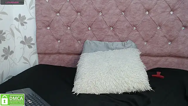 Snapshot of Emmaa_dia chatting on February 2025 11:55:02 PM Emmaa dia online show from February 2025 11:55:02 PM