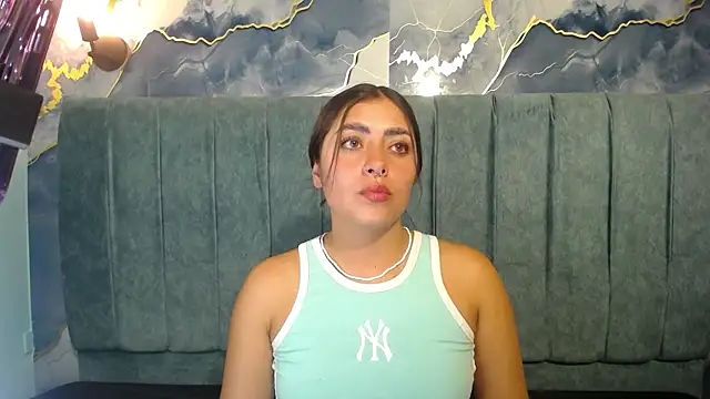 Snapshot of Emmaa_dia chatting on October 2025 02:45:01 AM Emmaa dia online show from October 2025 02:45:01 AM