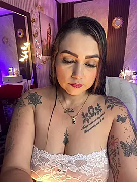 Snapshot of Madissonlove_1 chatting on July 2026 11:52:02 PM Madissonlove 1 online show from July 2026 11:52:02 PM