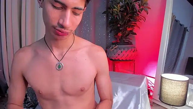 NovaaWheler online show from September 2025 09:28:02 PM